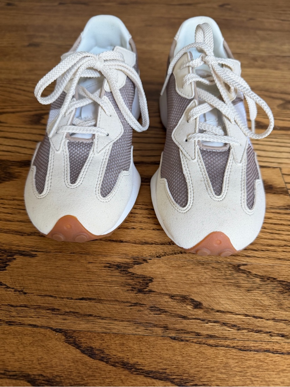 New Balance Kids 327 in Tan and Cream - Picture 3 of 5